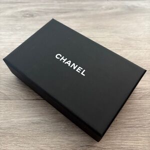 Chanel Box